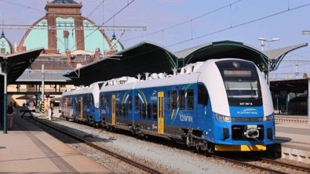 První plzeňské RegioFoxy začaly vozit cestující