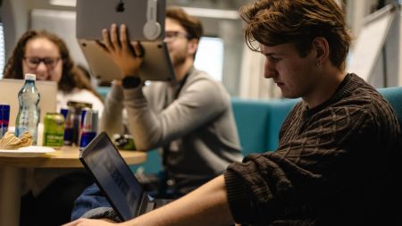 Hackathony jsou důležitou ekosystémovou aktivitou