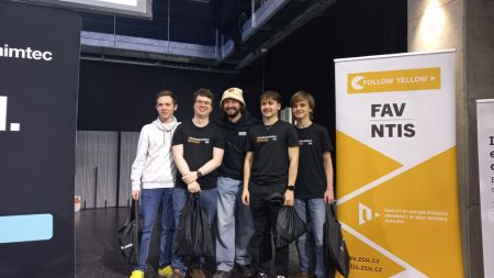 FAVáci na Aimtec Hackathonu opět v roli mentorů a spíkrů