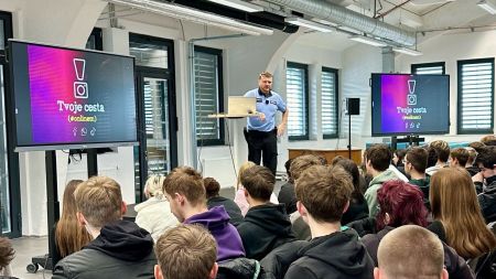 Přednášky přiblížily digitální hrozby