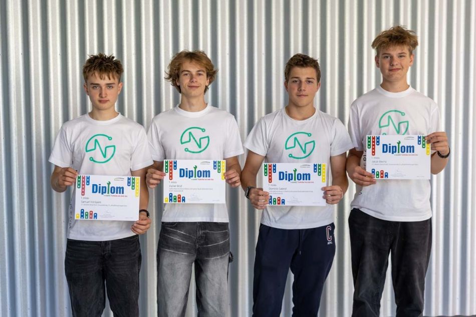 Tým VOŠ a SPŠ elektrotechnická, Plzeň Technika MZD_VOŠ a SPŠE Plzeň